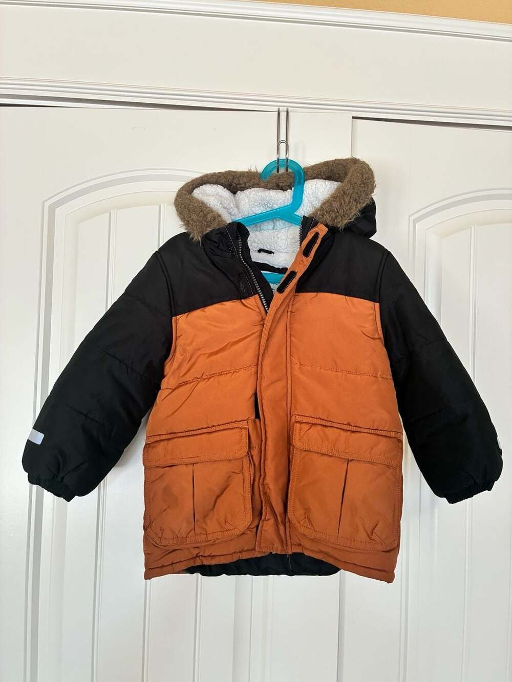 Carter's Colorblock Puffer Winter Jacket with Faux Fur Hood 5T